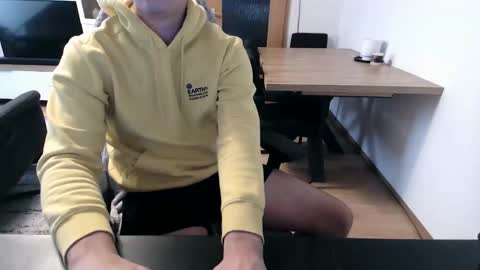 tobisk online show from 11/23/25, 02:28