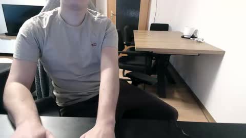 tobisk online show from 03/01/26, 06:48