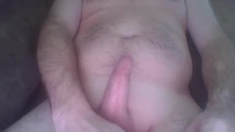 Snapshot of toby433 chatting on 01/01/25, 10:13 Toby online show from 01/01/25, 10:13