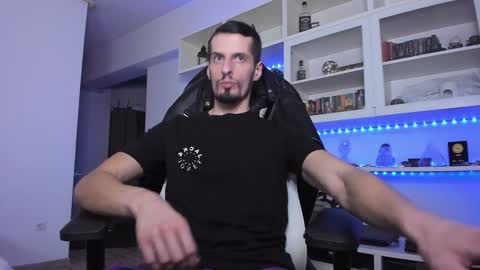 Snapshot of toddclaytonn chatting on 12/09/24, 11:34 Todd online show from 12/09/24, 11:34