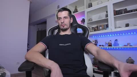 Snapshot of toddclaytonn chatting on 01/22/25, 01:31 Todd online show from 01/22/25, 01:31