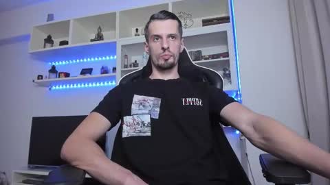 Snapshot of toddclaytonn chatting on 10/04/25, 09:24 Todd online show from 10/04/25, 09:24