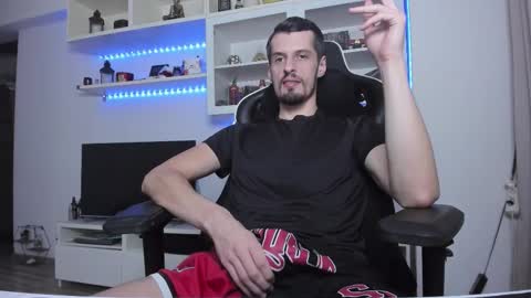 Snapshot of toddclaytonn chatting on 10/22/25, 12:55 Todd online show from 10/22/25, 12:55