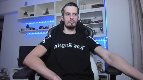 Snapshot of toddclaytonn chatting on 10/26/25, 11:09 Todd online show from 10/26/25, 11:09