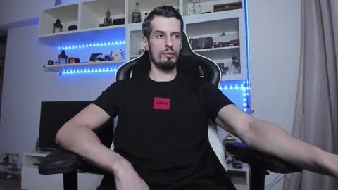 Snapshot of toddclaytonn chatting on 11/03/25, 09:16 Todd online show from 11/03/25, 09:16