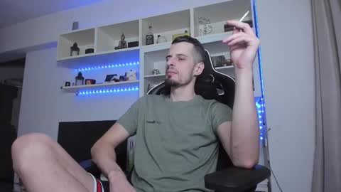 Snapshot of toddclaytonn chatting on 11/15/25, 02:20 Todd online show from 11/15/25, 02:20