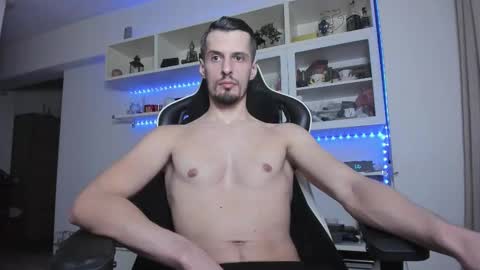 Snapshot of toddclaytonn chatting on 12/13/25, 11:32 Todd online show from 12/13/25, 11:32