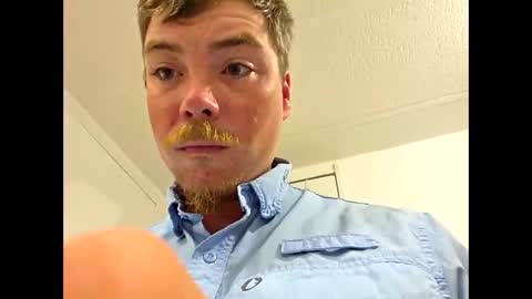 Snapshot of toddlife chatting on 04/06/26, 01:36 who wamts to hook up online show from 04/06/26, 01:36