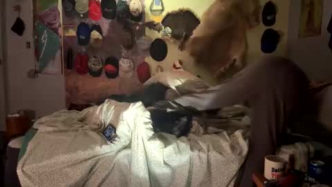 Snapshot of toddpascoe77 chatting on 03/22/26, 02:53 toddpascoe77 online show from 03/22/26, 02:53