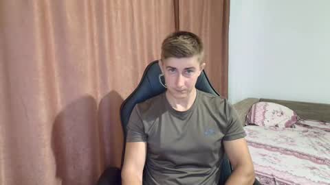 todhorny987 online show from 02/20/25, 06:28