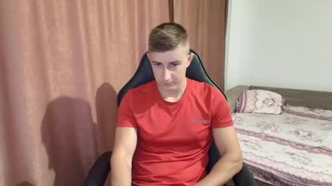 todhorny987 online show from 02/24/25, 06:27