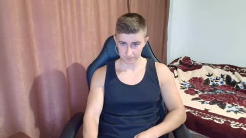 todhorny987 online show from 03/06/25, 06:19