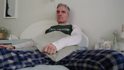 Daniel Bisexual uncut 20cm online show from 02/02/25, 07:41