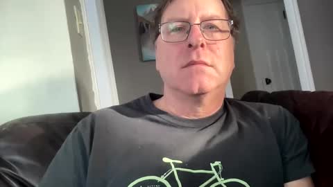 Snapshot of toggaman chatting on 02/06/25, 04:47 Joshua1983 online show from 02/06/25, 04:47