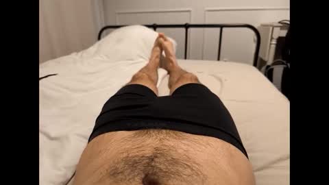 Snapshot of toja112 chatting on 12/21/25, 04:03 Martin online show from 12/21/25, 04:03