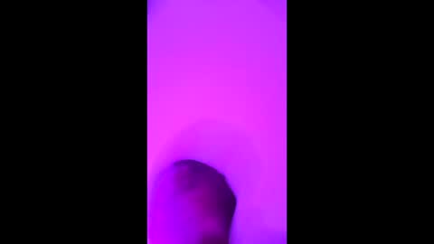 Snapshot of tokiio_petit chatting on 11/28/25, 04:26 Tokio petit online show from 11/28/25, 04:26