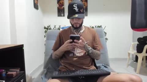 Snapshot of tokio_master chatting on 11/02/25, 03:42 Tokyo Master online show from 11/02/25, 03:42