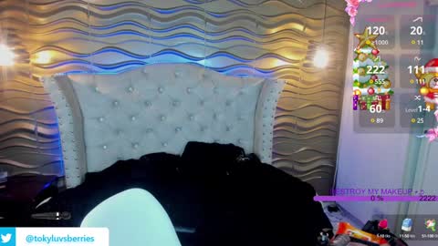 toky         online show from 12/21/24, 10:40