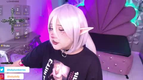 toky         online show from 10/13/25, 04:18