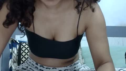 Snapshot of tokyo_indian chatting on 10/10/25, 06:23 Tokyo online show from 10/10/25, 06:23