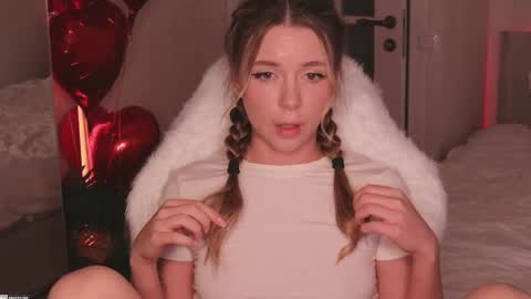 tokyo_n online show from 02/11/25, 11:33