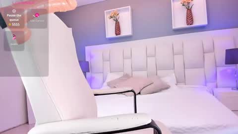 Snapshot of tokyosecrets chatting on 02/01/25, 12:16 Mey online show from 02/01/25, 12:16