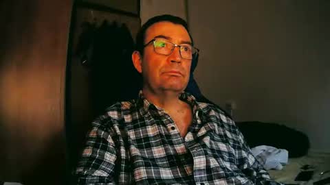 tolon408472 online show from 01/10/25, 04:41