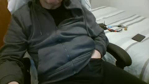 toloneo1 online show from 02/15/25, 01:10