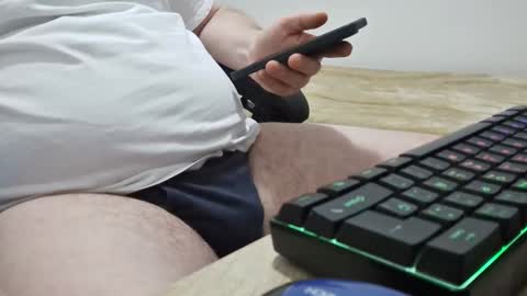 Snapshot of toloneo1 chatting on 06/01/26, 12:34 toloneo1 online show from 06/01/26, 12:34