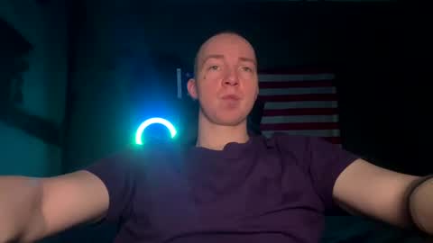 Snapshot of tolyadar chatting on 01/16/25, 11:37 tolyadar online show from 01/16/25, 11:37