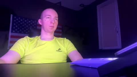 Snapshot of tolyadar chatting on 01/18/25, 03:27 tolyadar online show from 01/18/25, 03:27