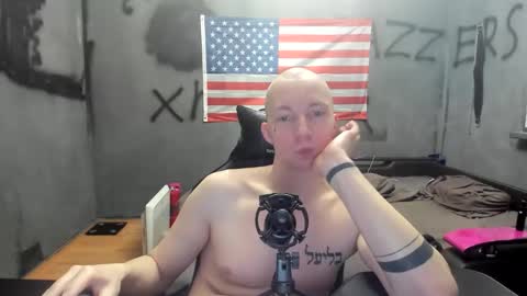 Snapshot of tolyadar chatting on 03/10/26, 08:47 tolyadar online show from 03/10/26, 08:47