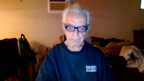 tom112292014 online show from 12/14/24, 01:38