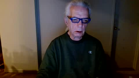 tom112292014 online show from 01/18/25, 11:32