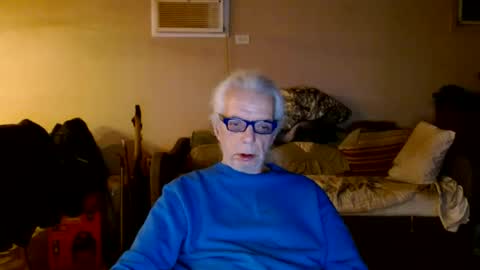 tom112292014 online show from 02/05/25, 04:37