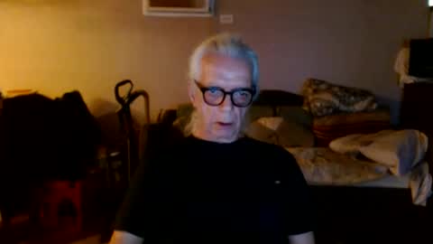 tom112292014 online show from 09/13/25, 11:32