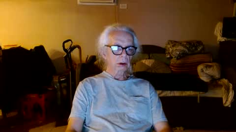 tom112292014 online show from 09/17/25, 01:07