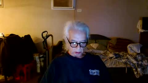 tom112292014 online show from 11/02/25, 08:33