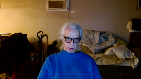 tom112292014 online show from 11/30/25, 02:04