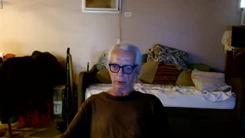 Snapshot of tom112292014 chatting on 06/07/26, 04:00 tom112292014 online show from 06/07/26, 04:00