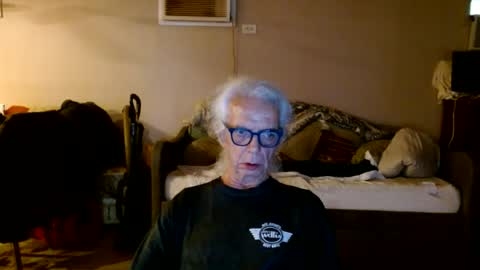 Snapshot of tom112292014 chatting on 06/22/26, 07:22 tom112292014 online show from 06/22/26, 07:22