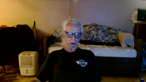 Snapshot of tom112292014 chatting on 07/04/26, 12:44 tom112292014 online show from 07/04/26, 12:44