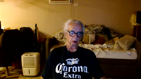 Snapshot of tom112292014 chatting on 07/11/26, 04:04 tom112292014 online show from 07/11/26, 04:04