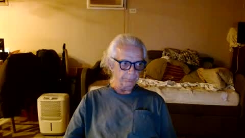 Snapshot of tom112292014 chatting on 07/27/26, 03:02 tom112292014 online show from 07/27/26, 03:02