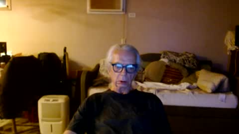 Snapshot of tom112292014 chatting on 08/01/26, 12:21 tom112292014 online show from 08/01/26, 12:21