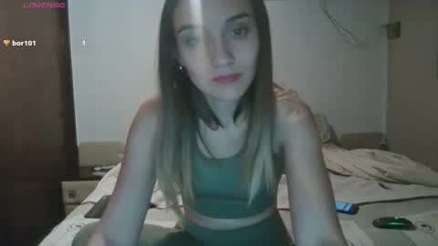 Snapshot of tom316972 chatting on 05/12/26, 05:04 Flor online show from 05/12/26, 05:04