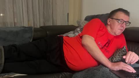 Snapshot of tom6644 chatting on 02/07/26, 06:39 Tom online show from 02/07/26, 06:39