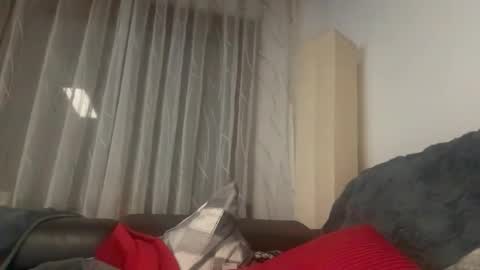 Snapshot of tom6644 chatting on 02/12/26, 05:08 Tom online show from 02/12/26, 05:08