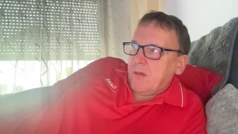 Snapshot of tom6644 chatting on 02/13/26, 03:08 Tom online show from 02/13/26, 03:08