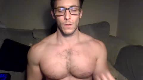 Snapshot of tom90ukx chatting on 12/08/24, 05:33 tom90ukx online show from 12/08/24, 05:33